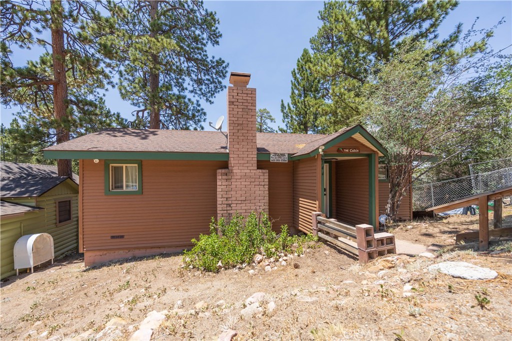 544 Vista Lane