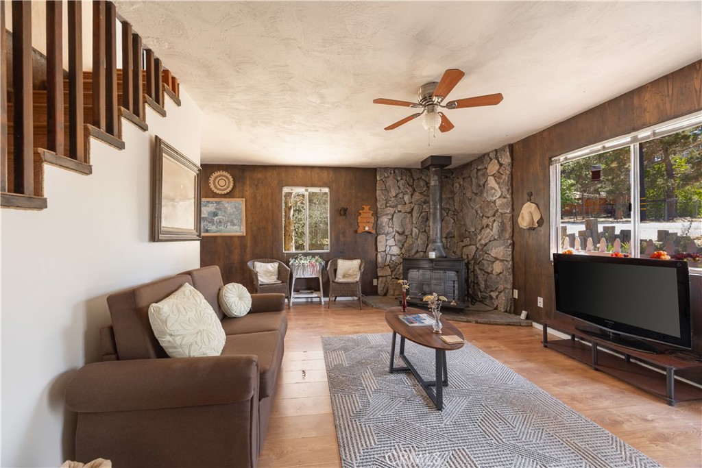 133 Holmes Lane