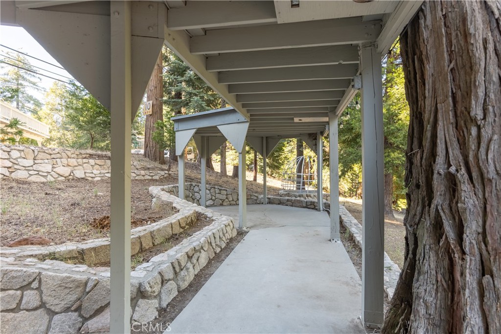 308 Cedarbrook Drive