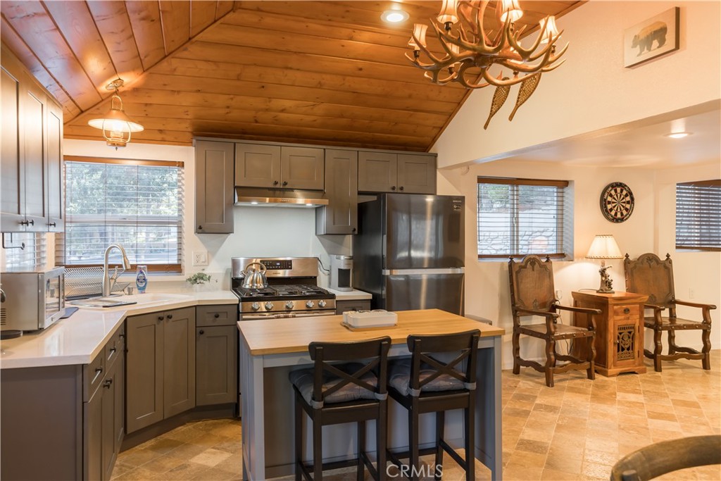 308 Cedarbrook Drive