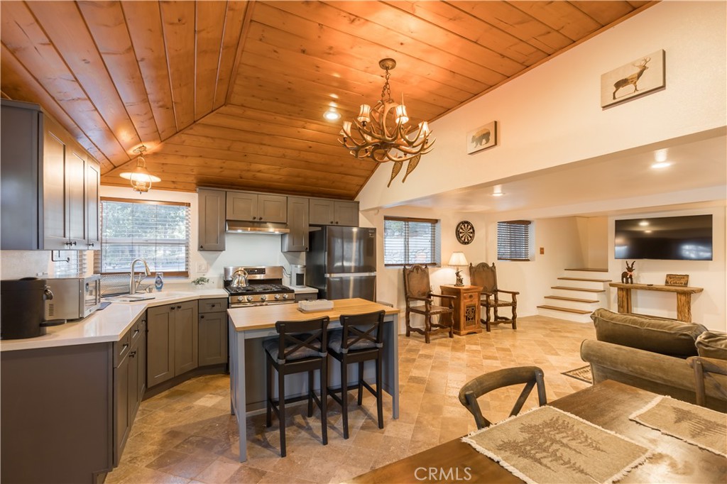 308 Cedarbrook Drive