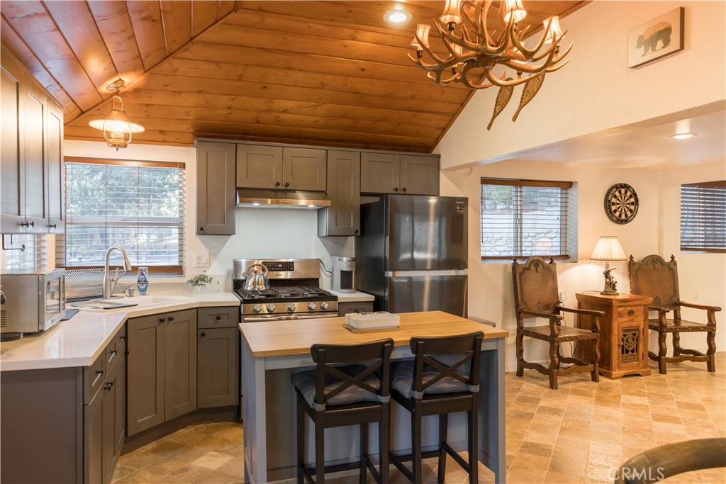 308 Cedarbrook Drive