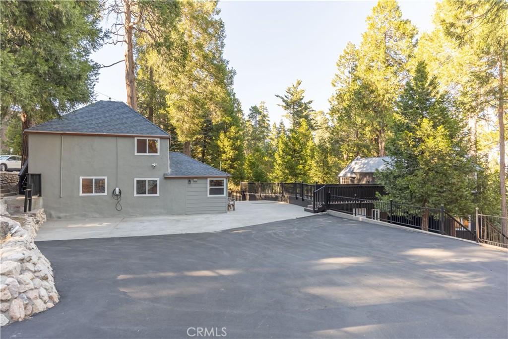 308 Cedarbrook Drive