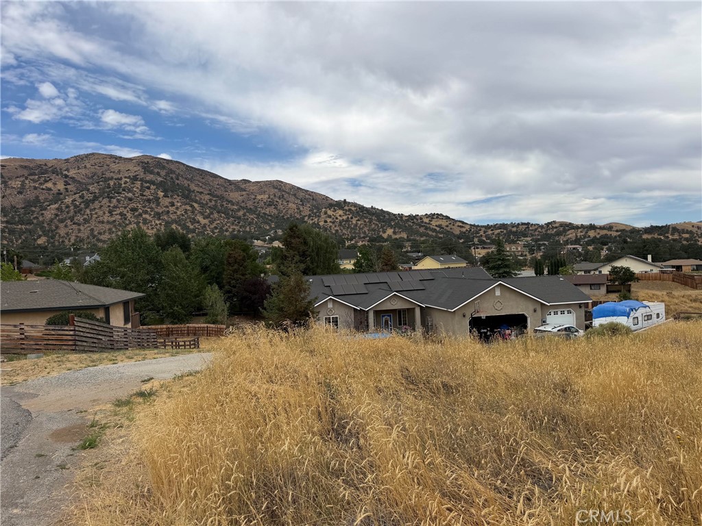 21105 Hillcrest Court