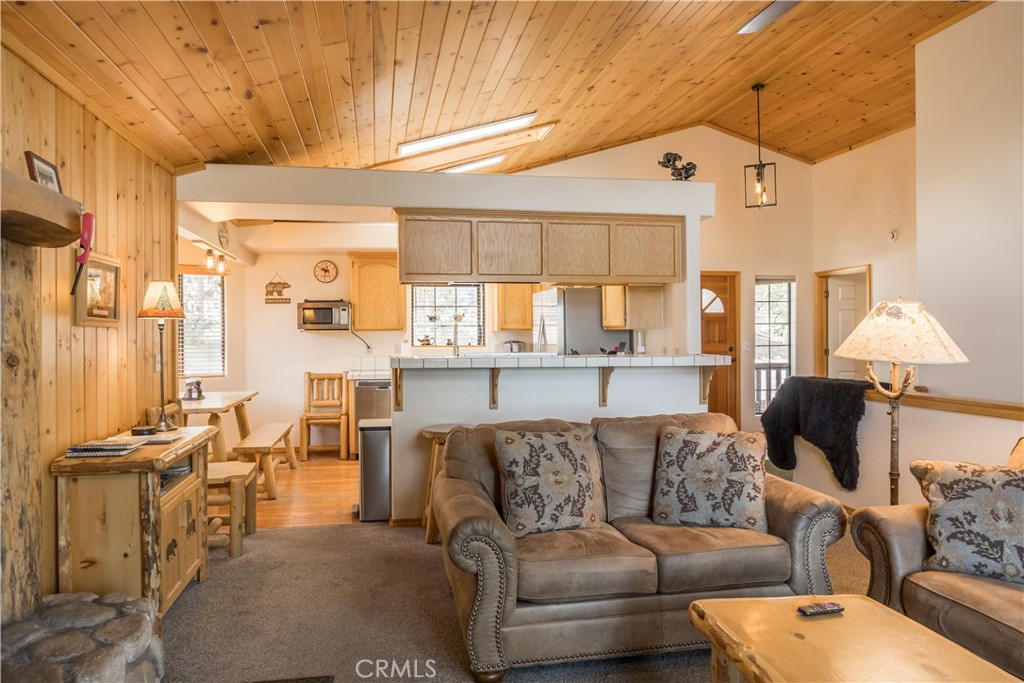 1416 Klamath Road