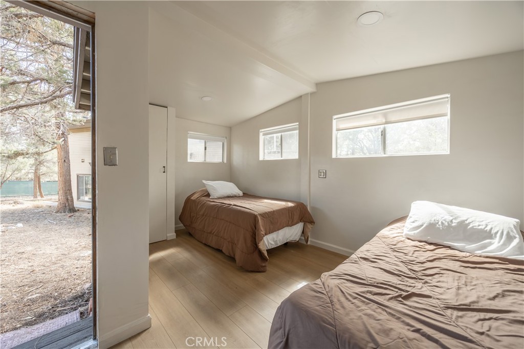 1068 Lookout Mountain Road