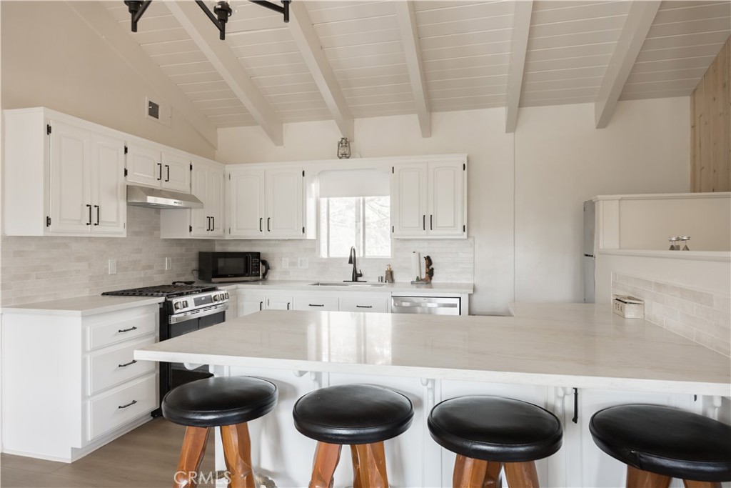 1068 Lookout Mountain Road