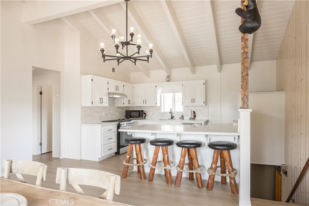 1068 Lookout Mountain Road