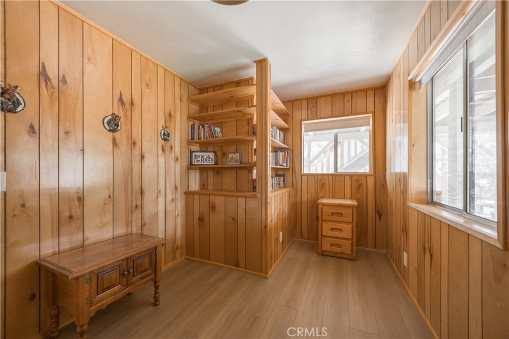 1068 Lookout Mountain Road