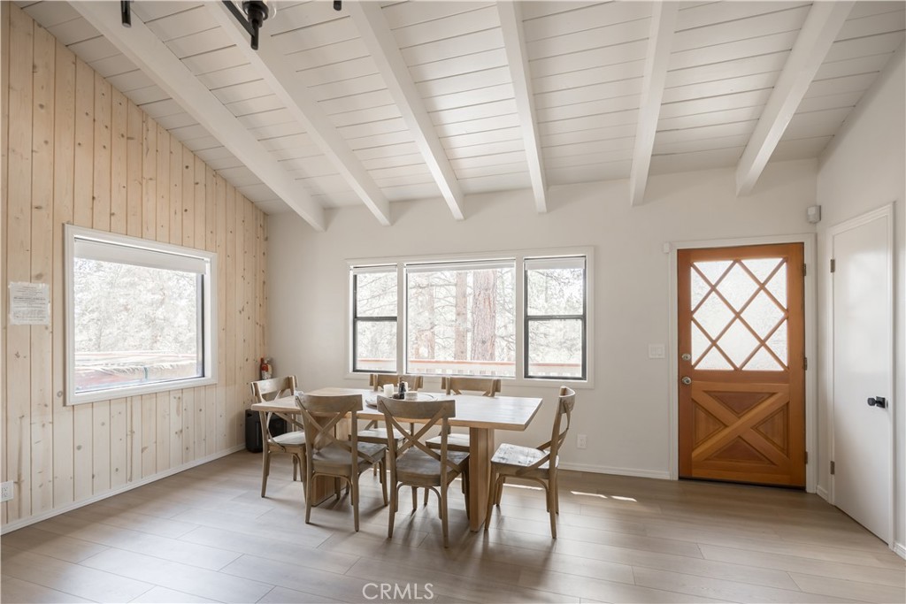 1068 Lookout Mountain Road