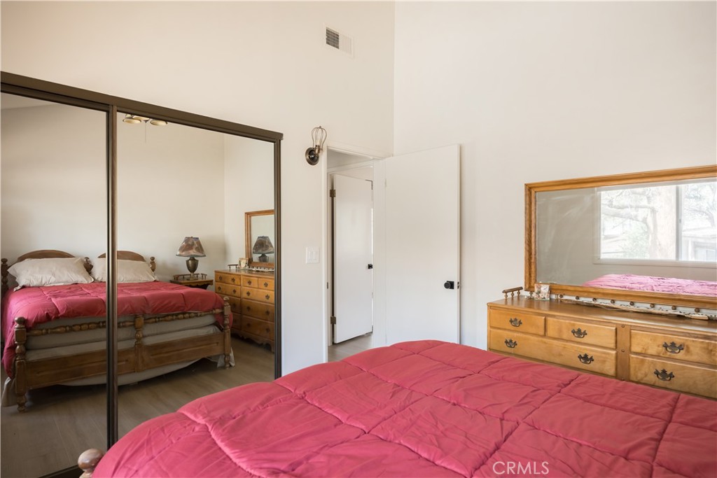 1068 Lookout Mountain Road