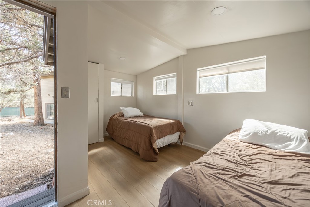 1068 Lookout Mountain Road