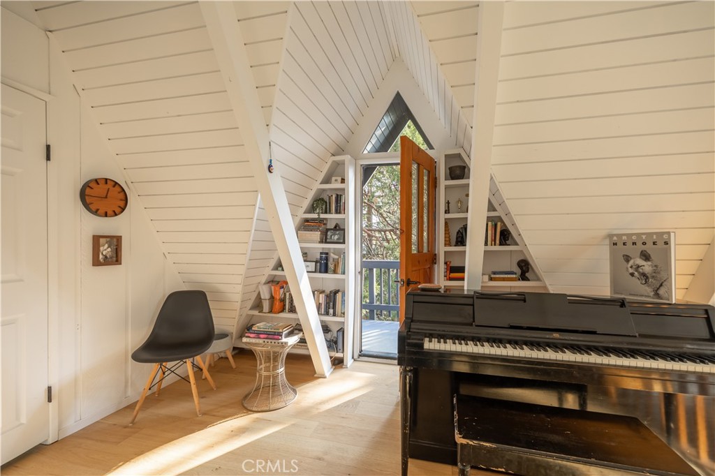 399 Rainier Road