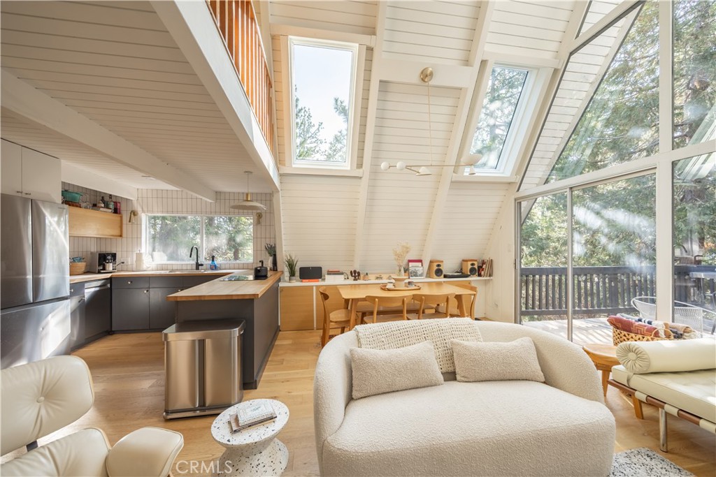 399 Rainier Road