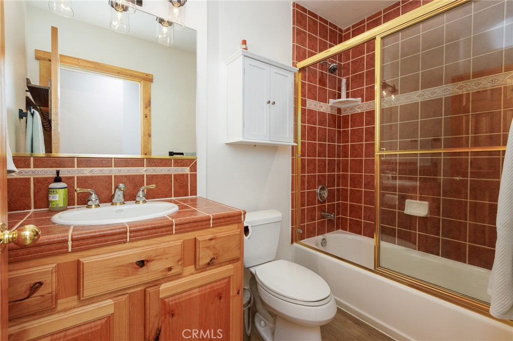 180 Grass Valley Road 33