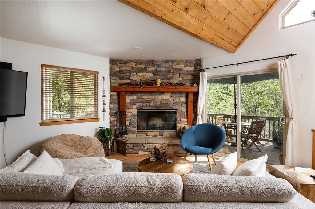 180 Grass Valley Road 33