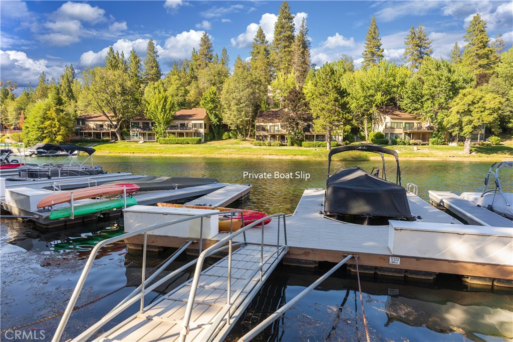 27598 Meadow Bay