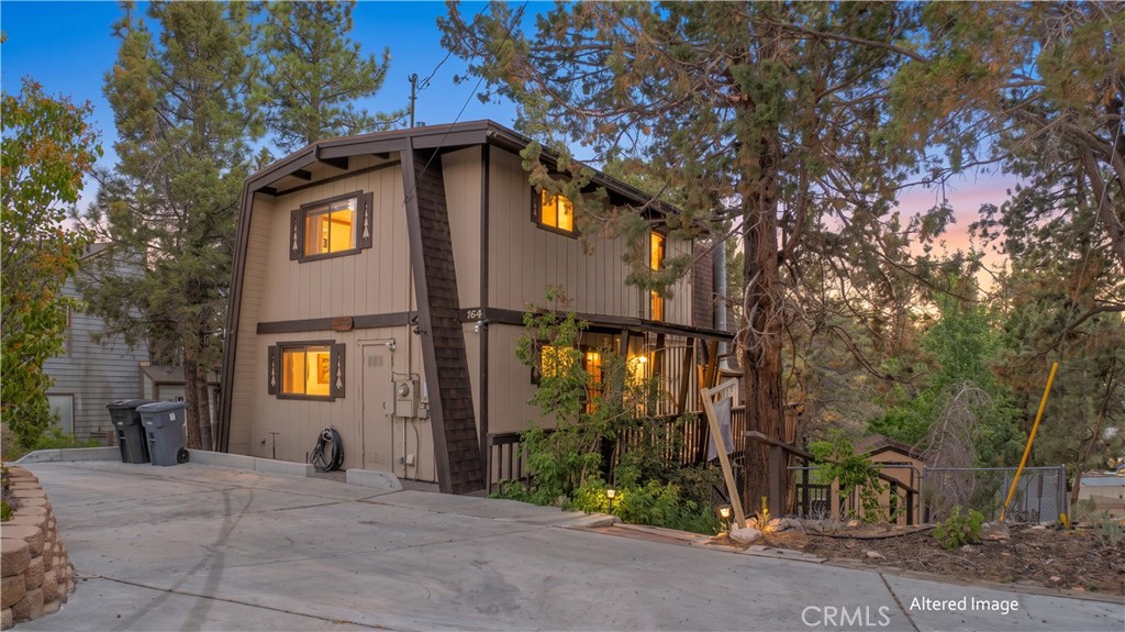 764 Panamint Mountain
