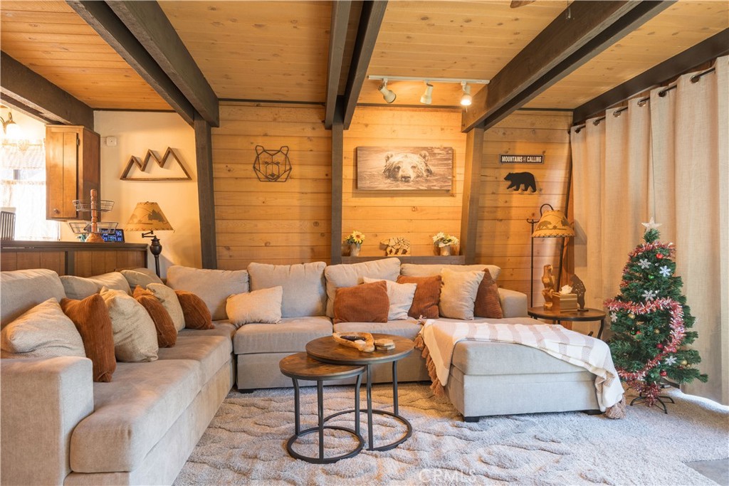 764 Panamint Mountain