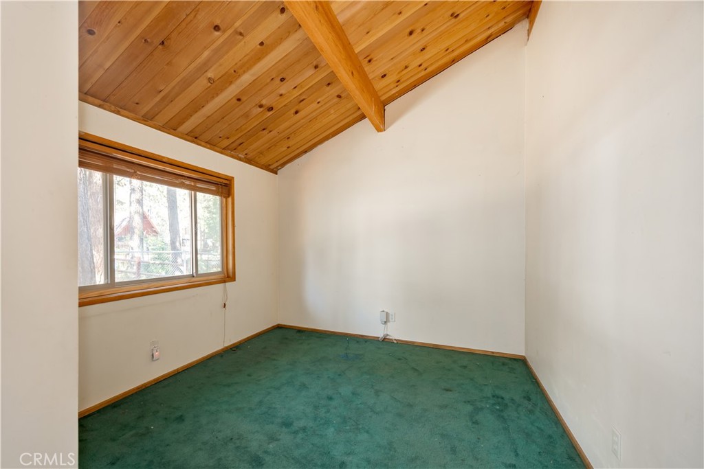 337 Holmes Lane