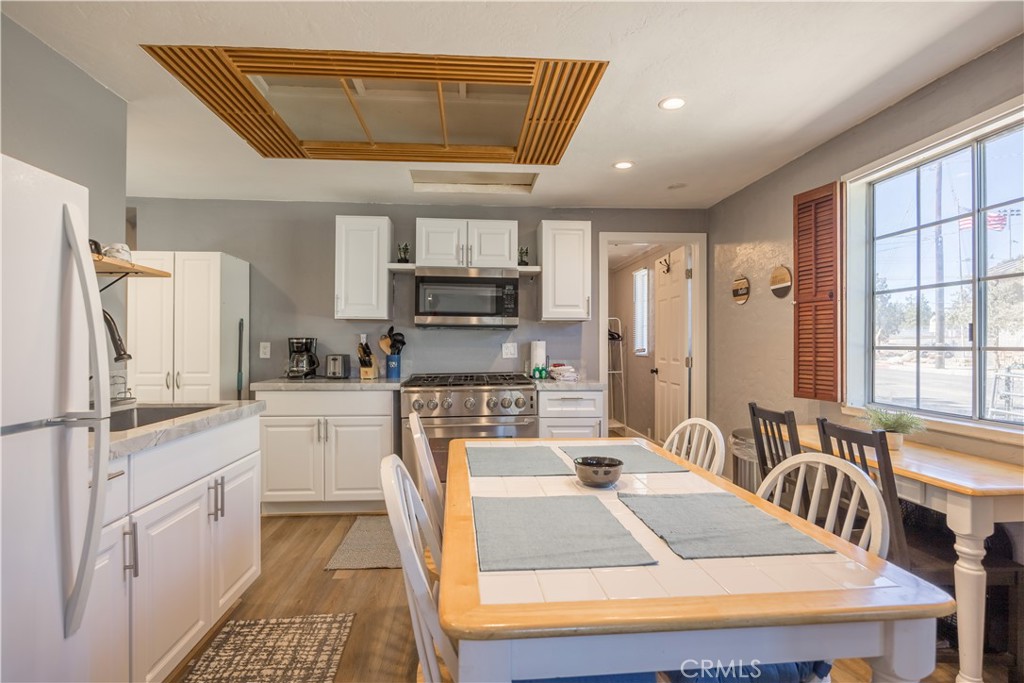 108 Cedar Lane
