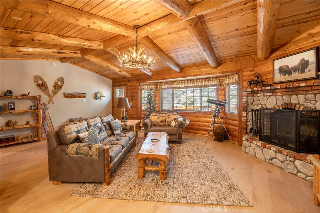 1306 Balsam Drive