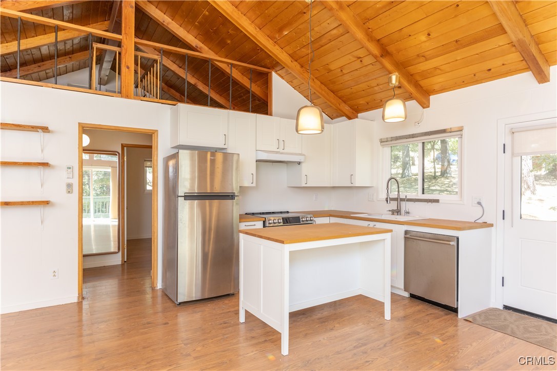 32752 Tulip Lane