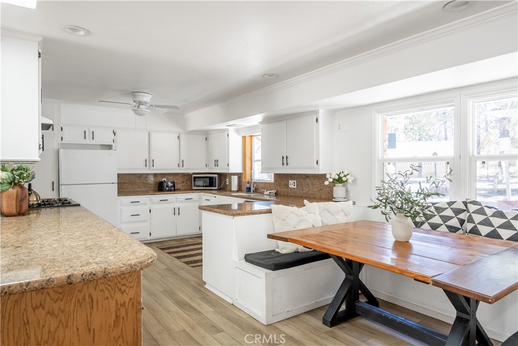 188 S Finch Drive