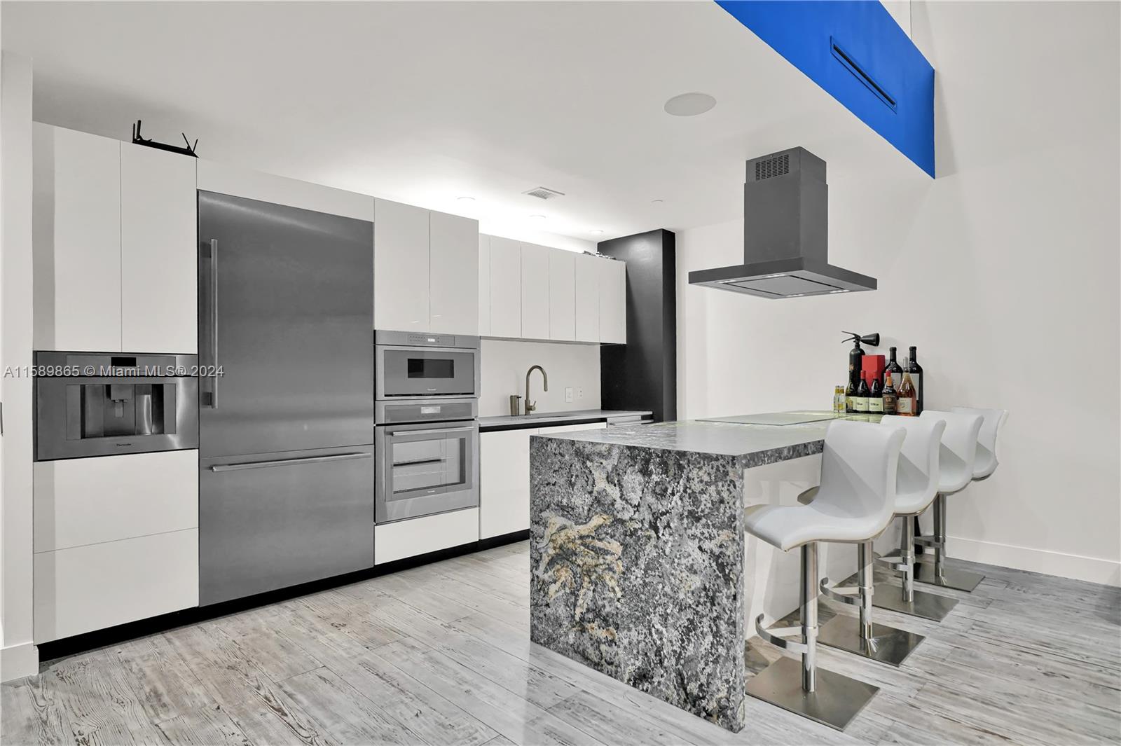 1100 Biscayne Blvd Unit: PH6302