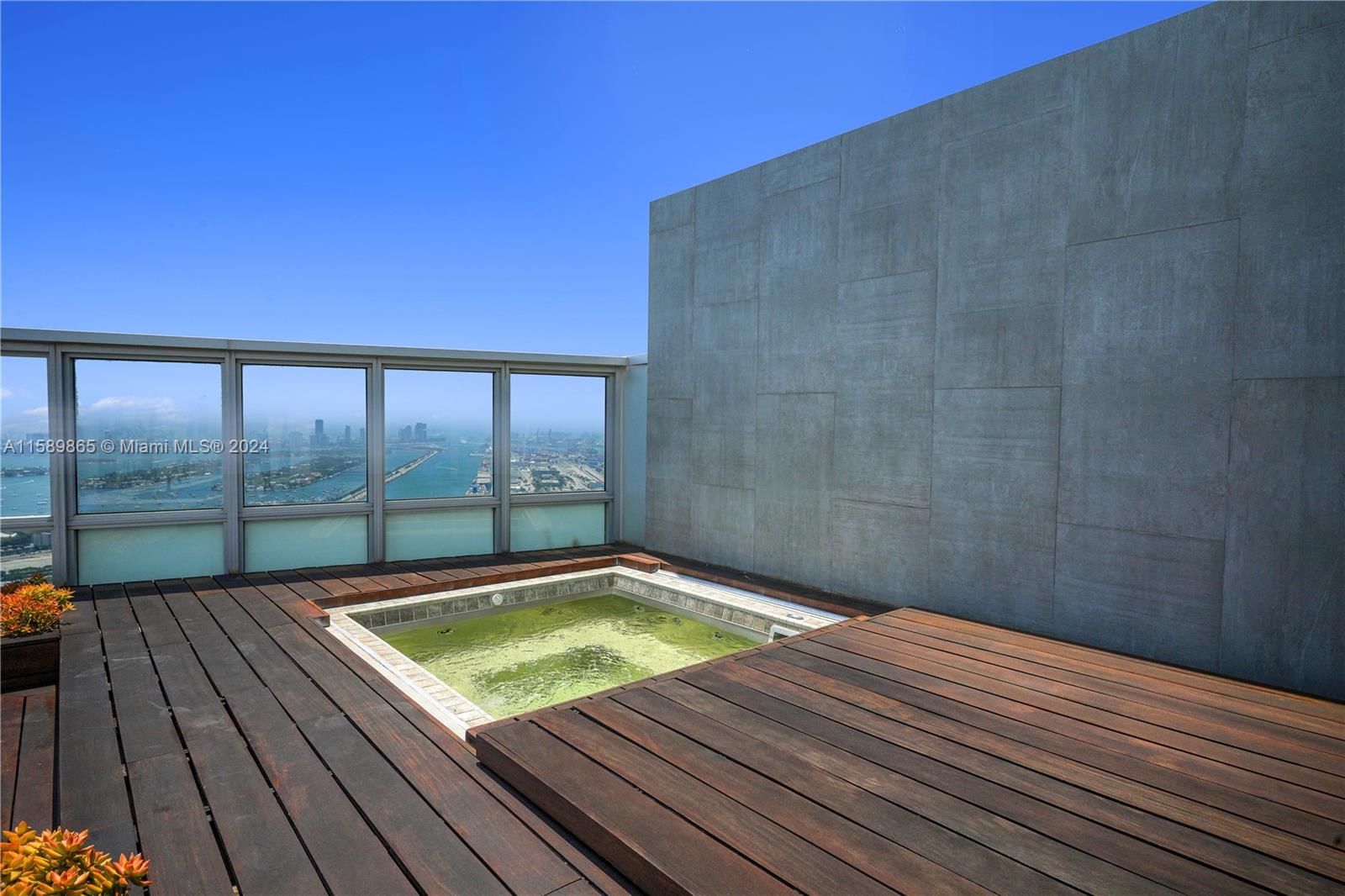 1100 Biscayne Blvd Unit: PH6302