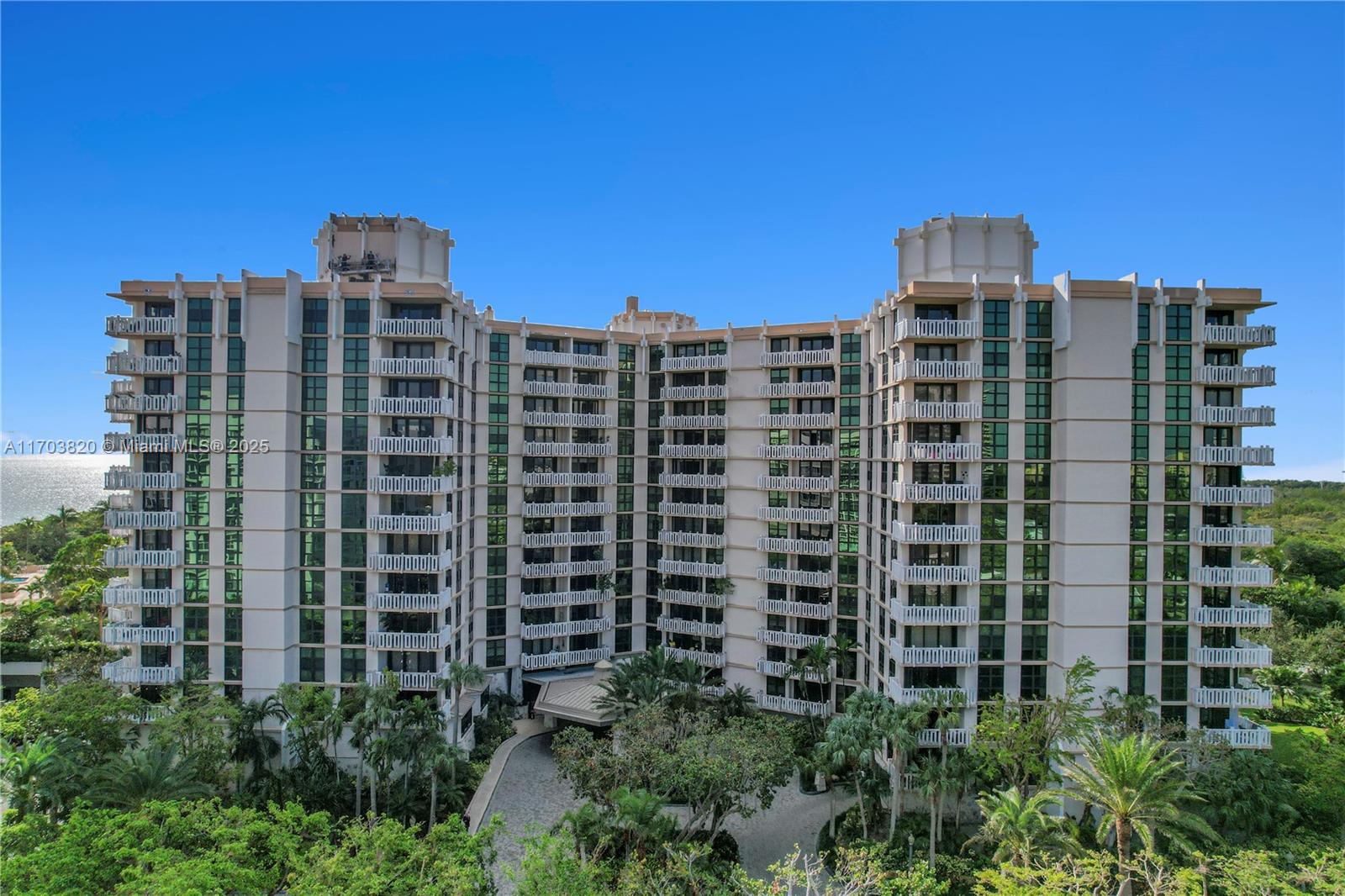 1121 Crandon Blvd # E803