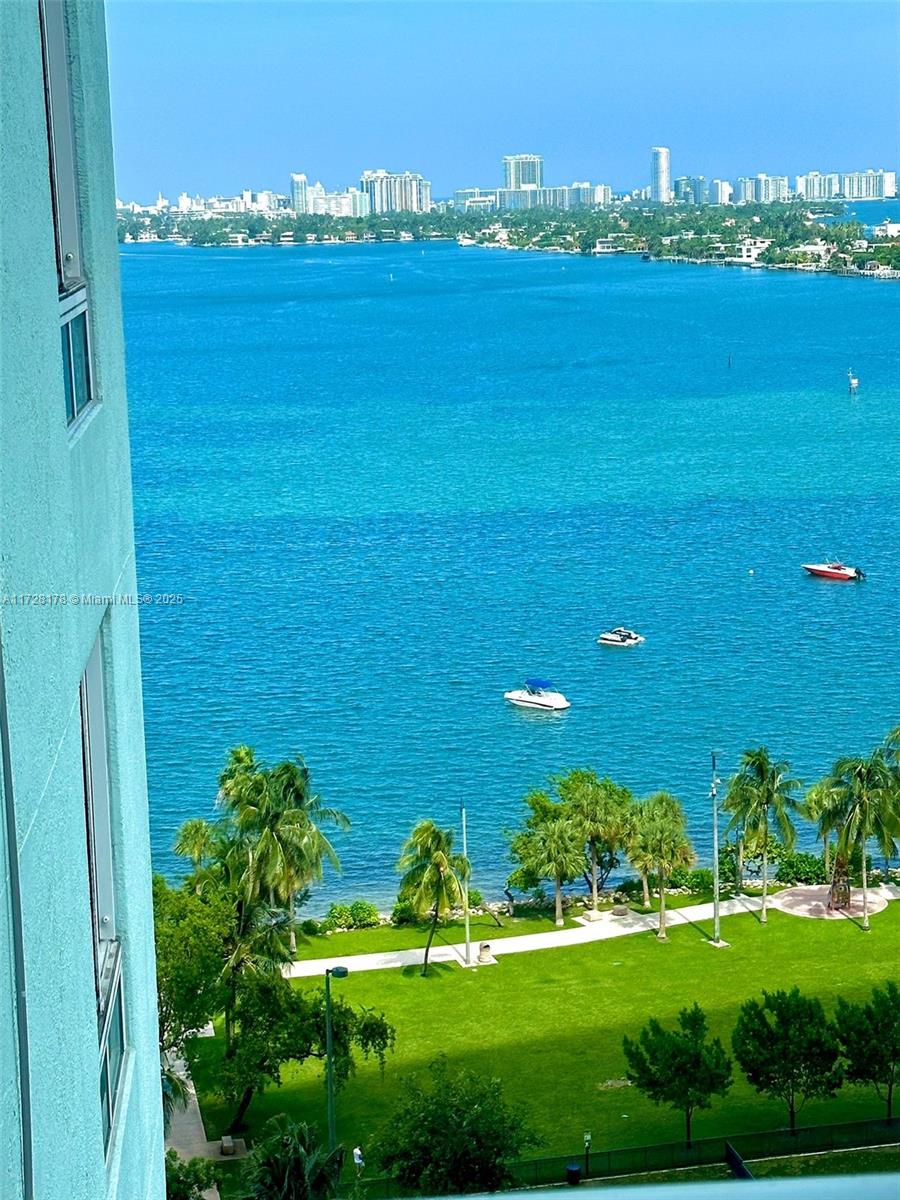 1900 N Bayshore Dr # 1505