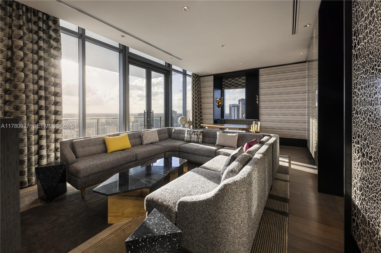 788 NE 23rd St # 1001