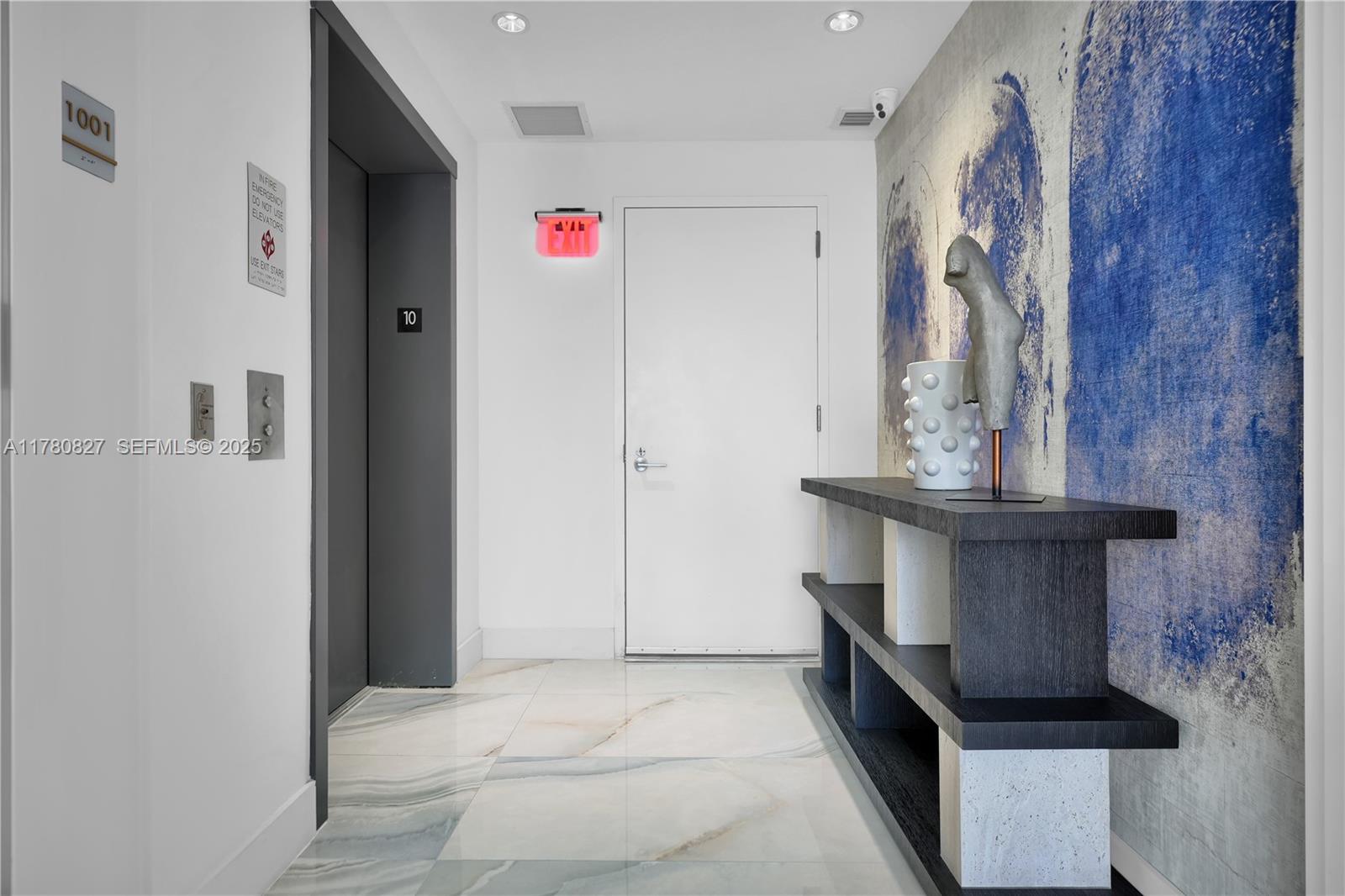 788 NE 23rd St # 1001