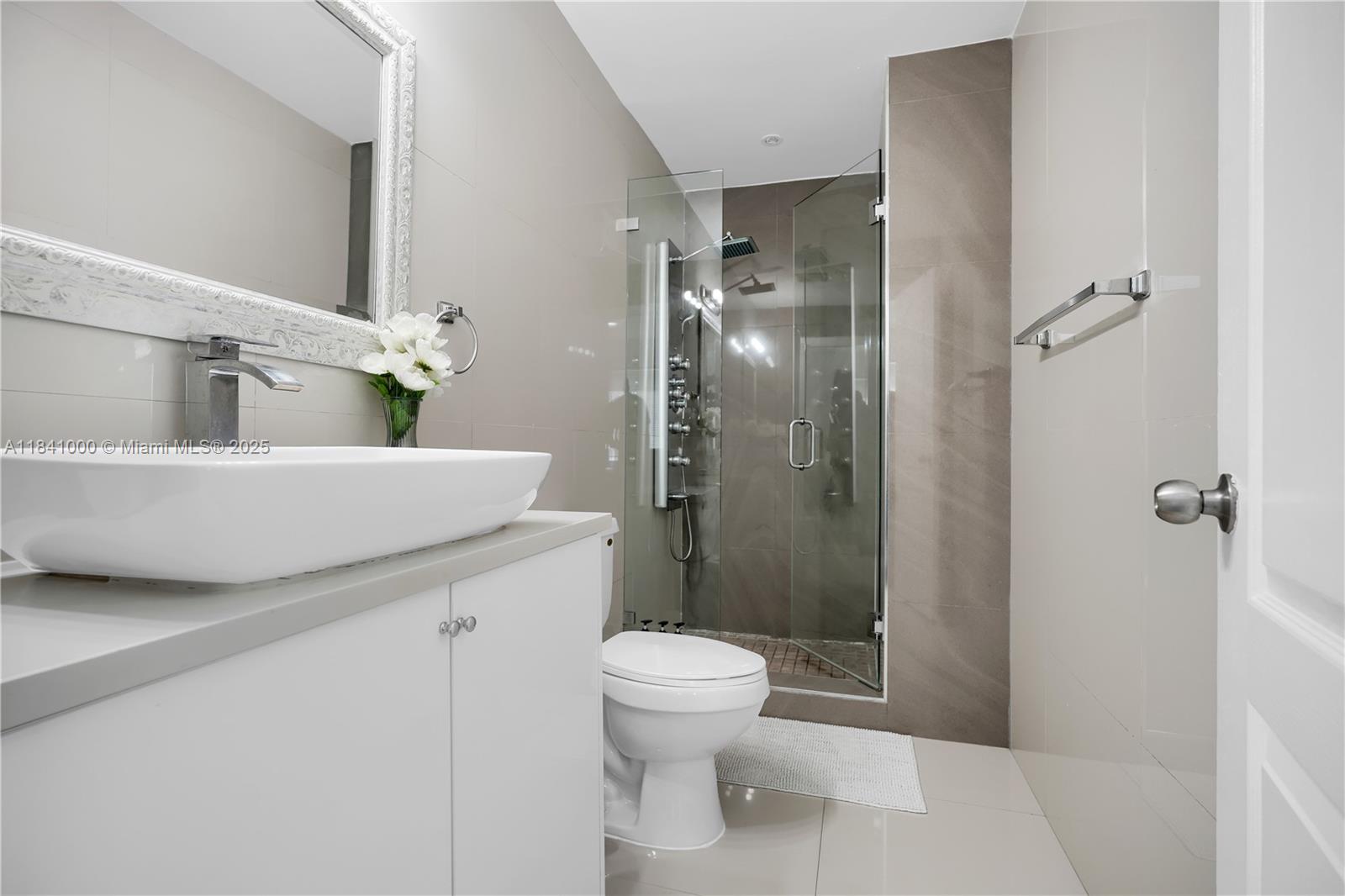 126 NW 33rd St