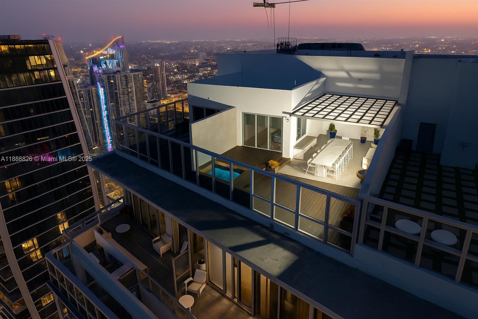1100 Biscayne Blvd Unit: PH6302