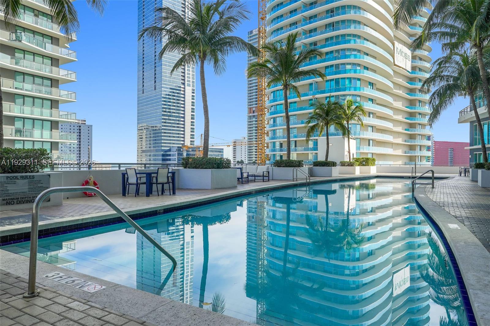 60 SW 13th St # 4607