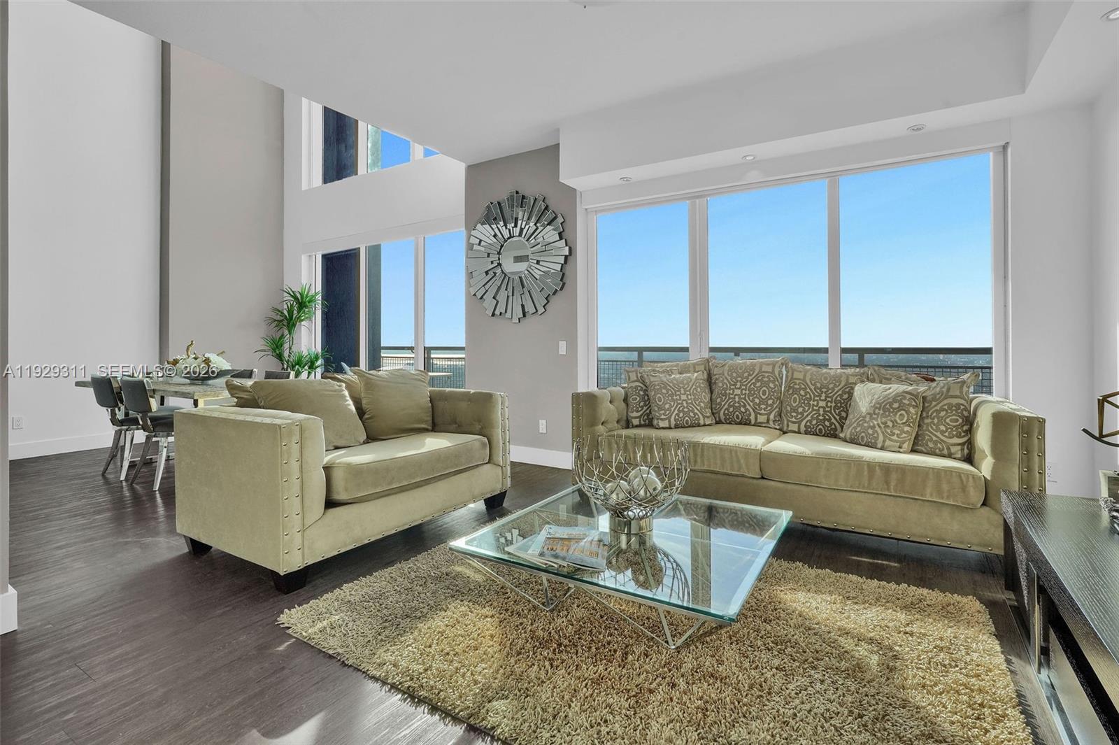 60 SW 13th St # 4607