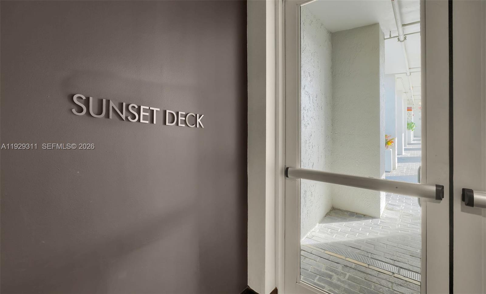 60 SW 13th St # 4607