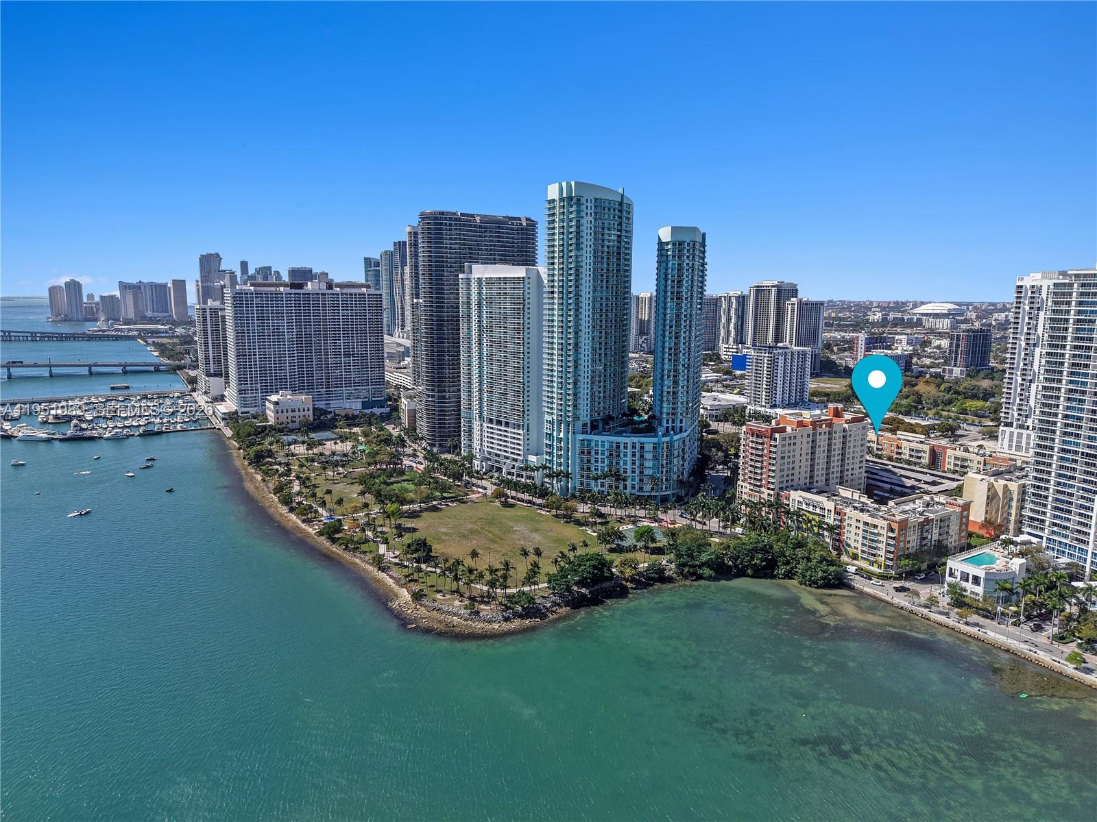 2001 Biscayne Blvd # 3213