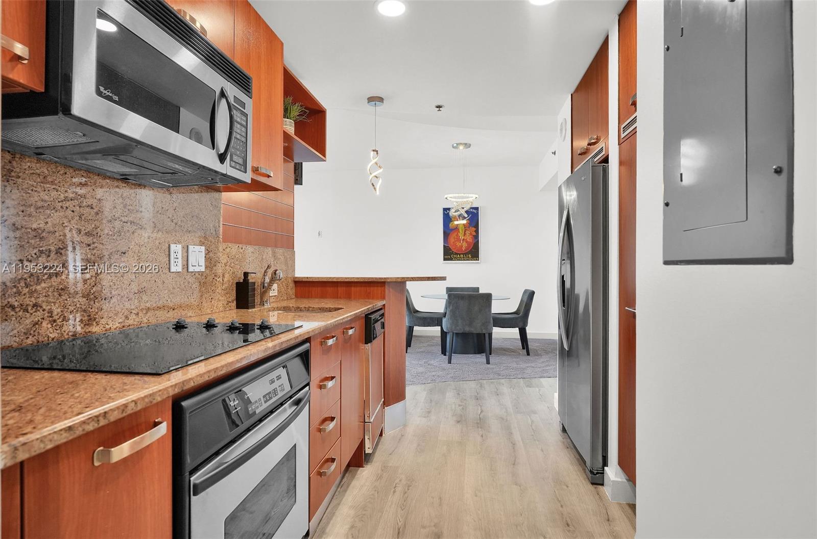 1395 Brickell Ave # 3311