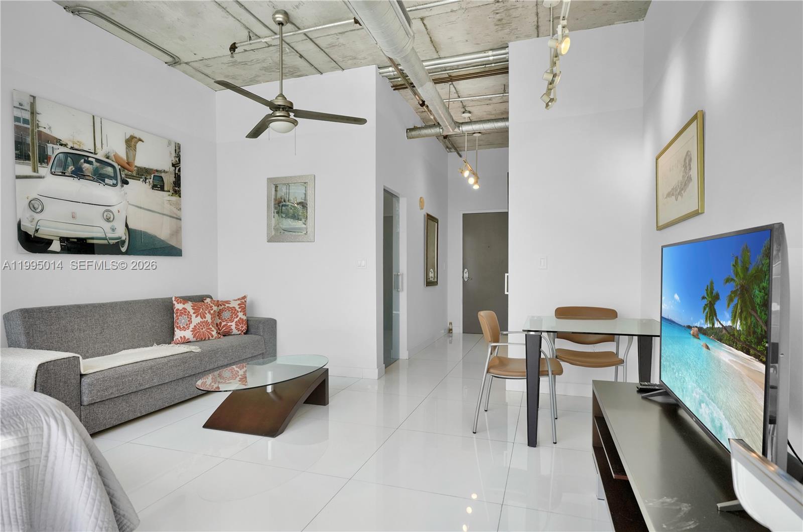 2001 Biscayne Blvd # 3213