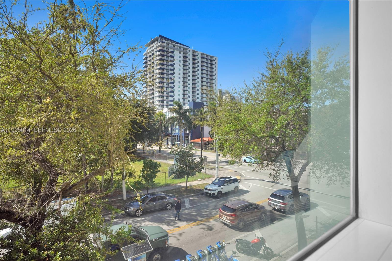 2001 Biscayne Blvd # 3213