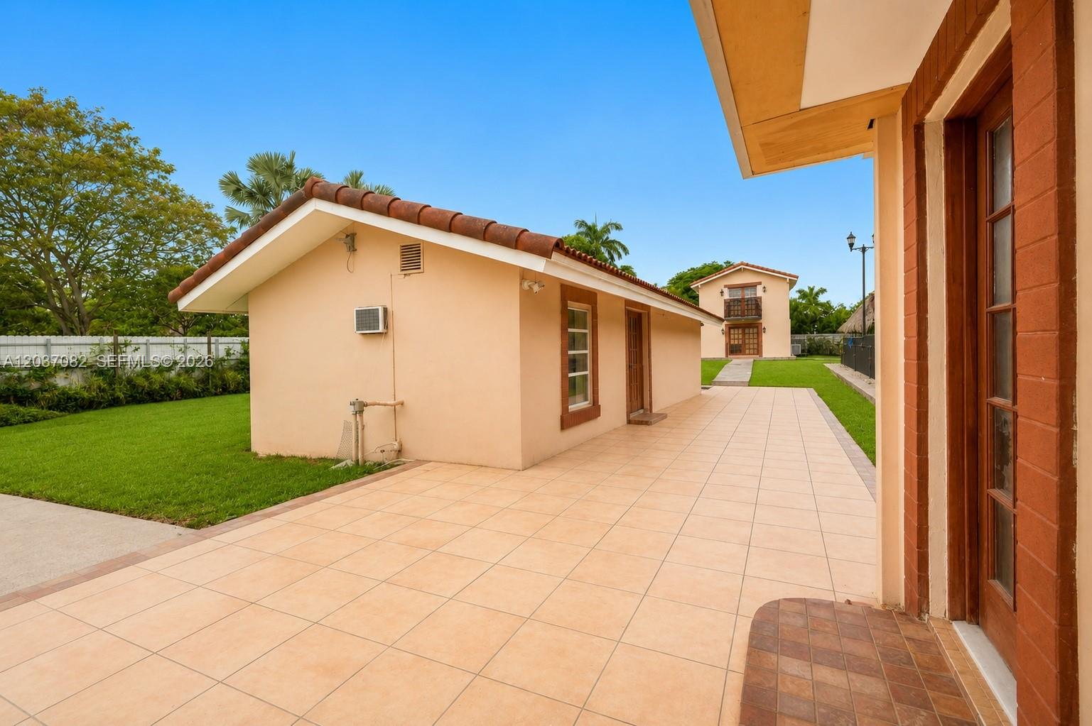 300 SW 123rd Ave