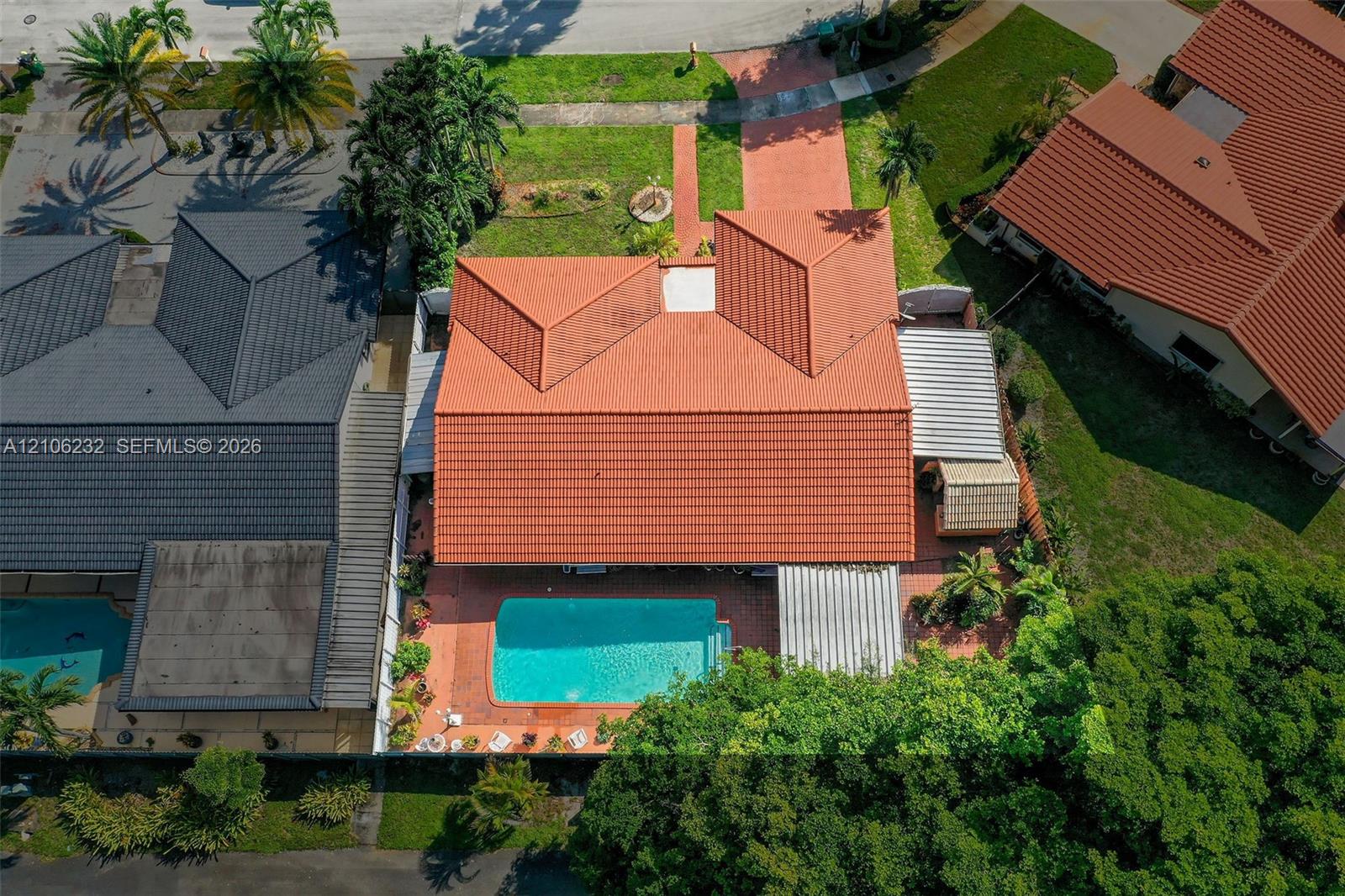 6537 NW 201st Ter