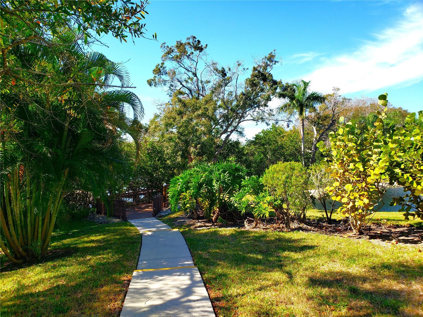 850 S TAMIAMI TRL #230