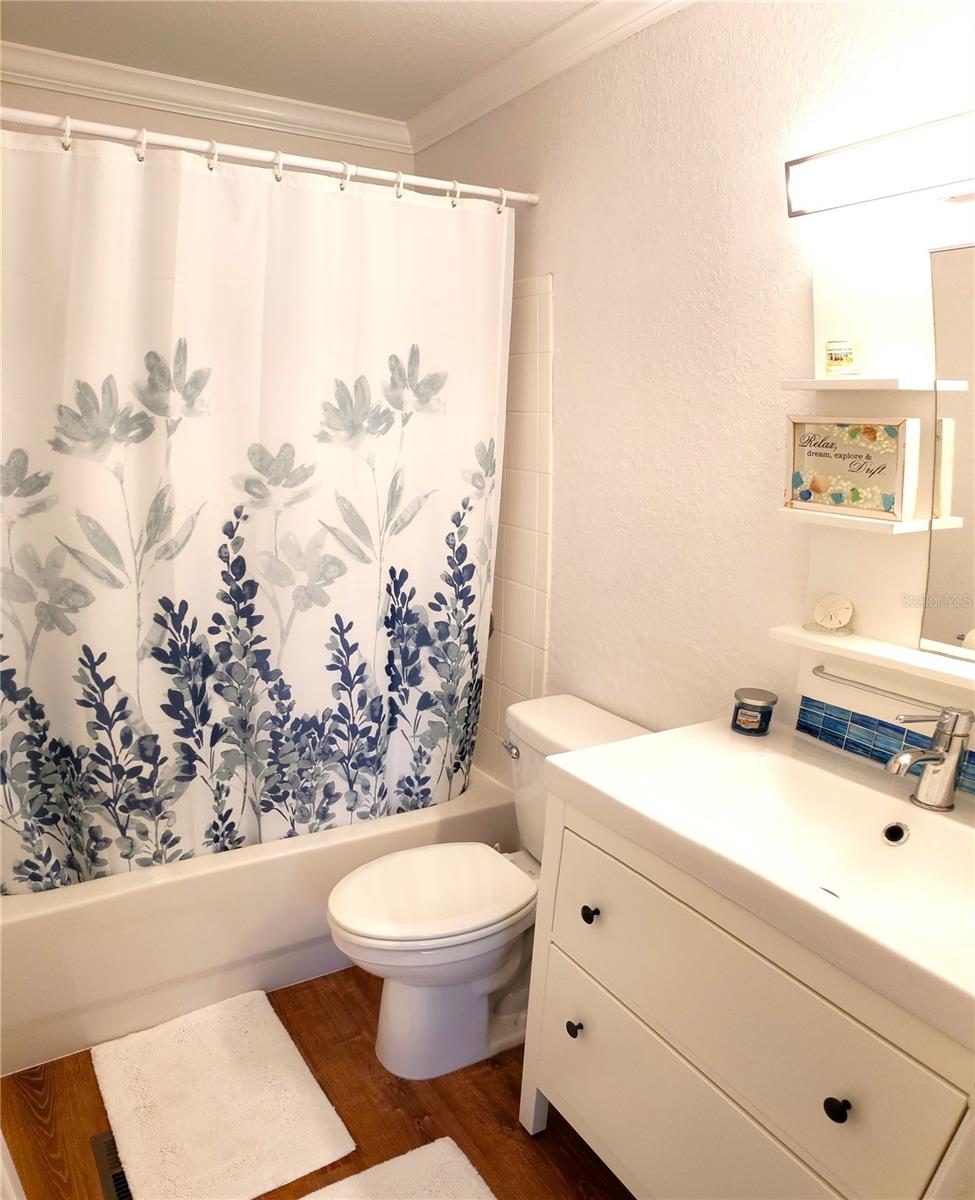 850 S TAMIAMI TRL #230