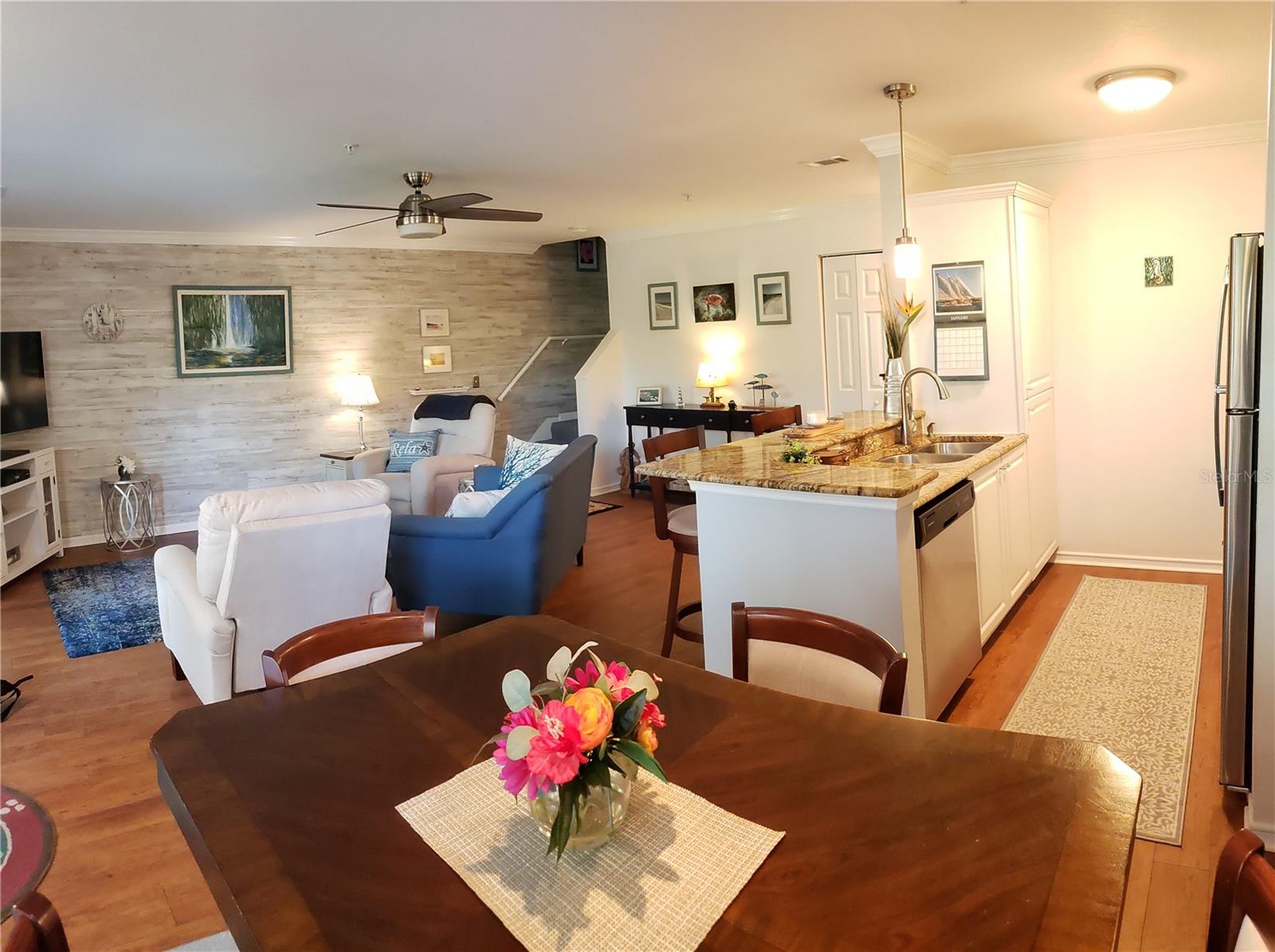 850 S TAMIAMI TRL #230