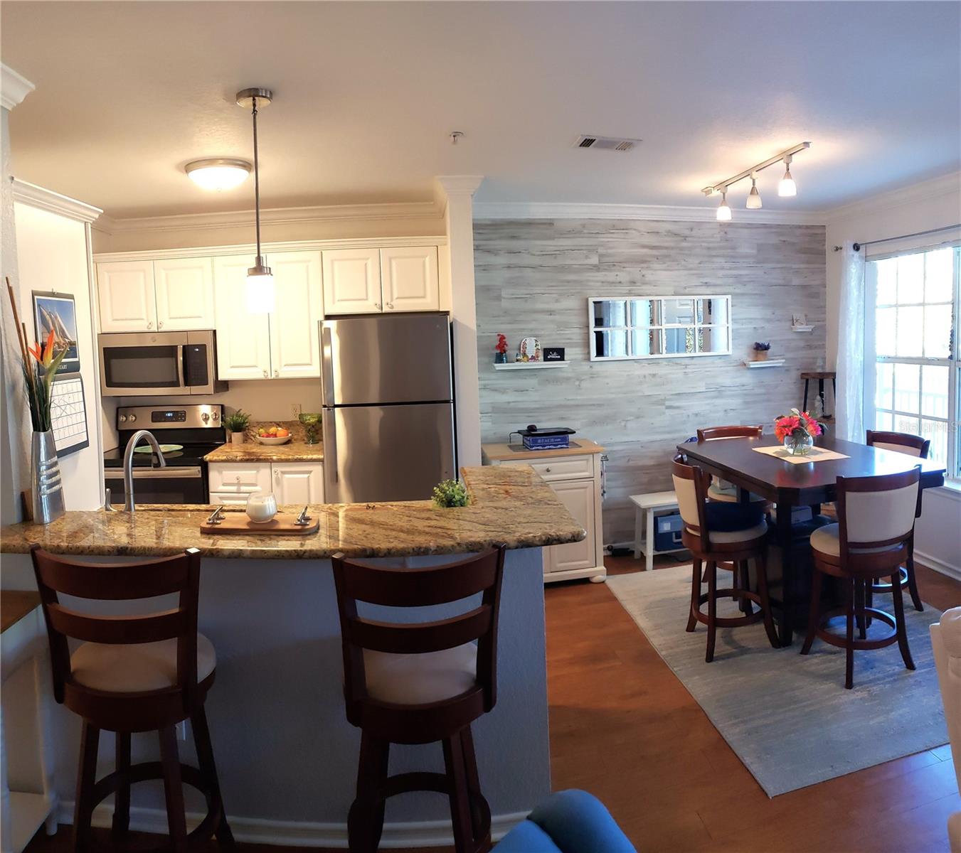 850 S TAMIAMI TRL #230