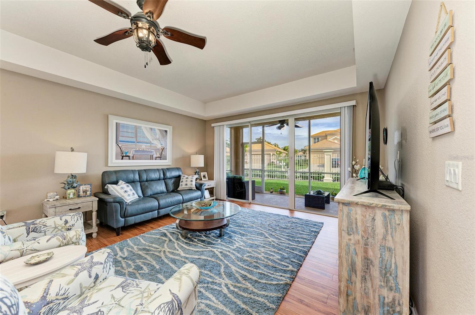 7349 FOUNTAIN PALM CIR #7349